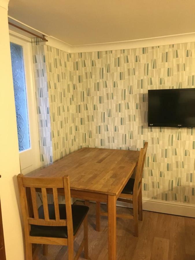 Addison B&B Guildford Luaran gambar